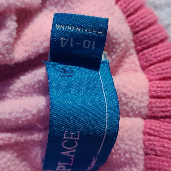 Knit hat - Picture 3 of 4